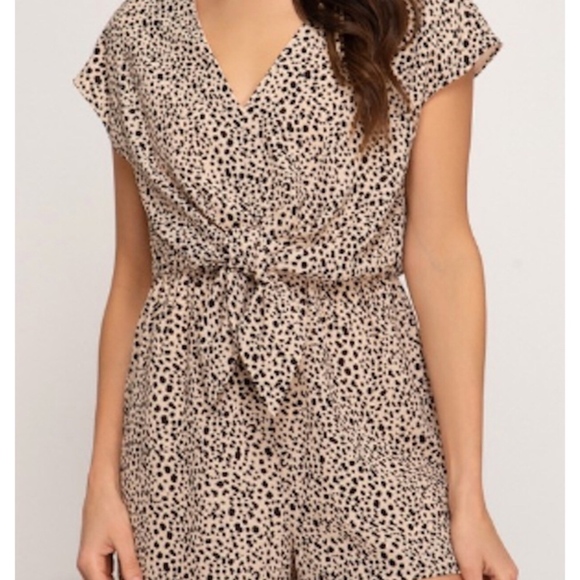 Romper - Picture 1 of 2